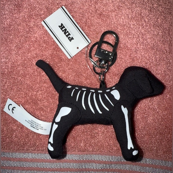VS PINK HALLOWEEN SKELETON MICRO DOG KEYCHAIN (PRICE IS FIRM) - Picture 4 of 5